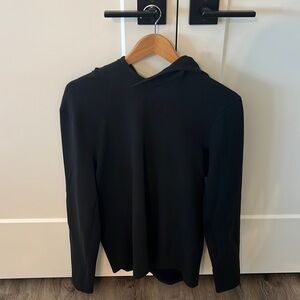 Men’s size small Lululemon hoodie sweatshirt